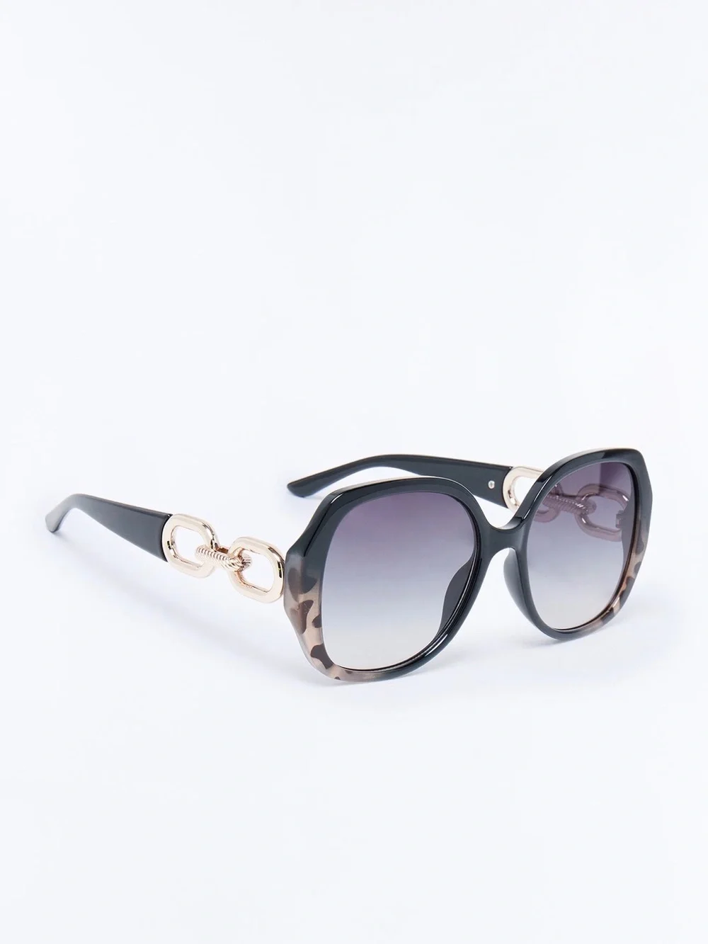 Fashion Nova Lora Sunglasses - Black/combo